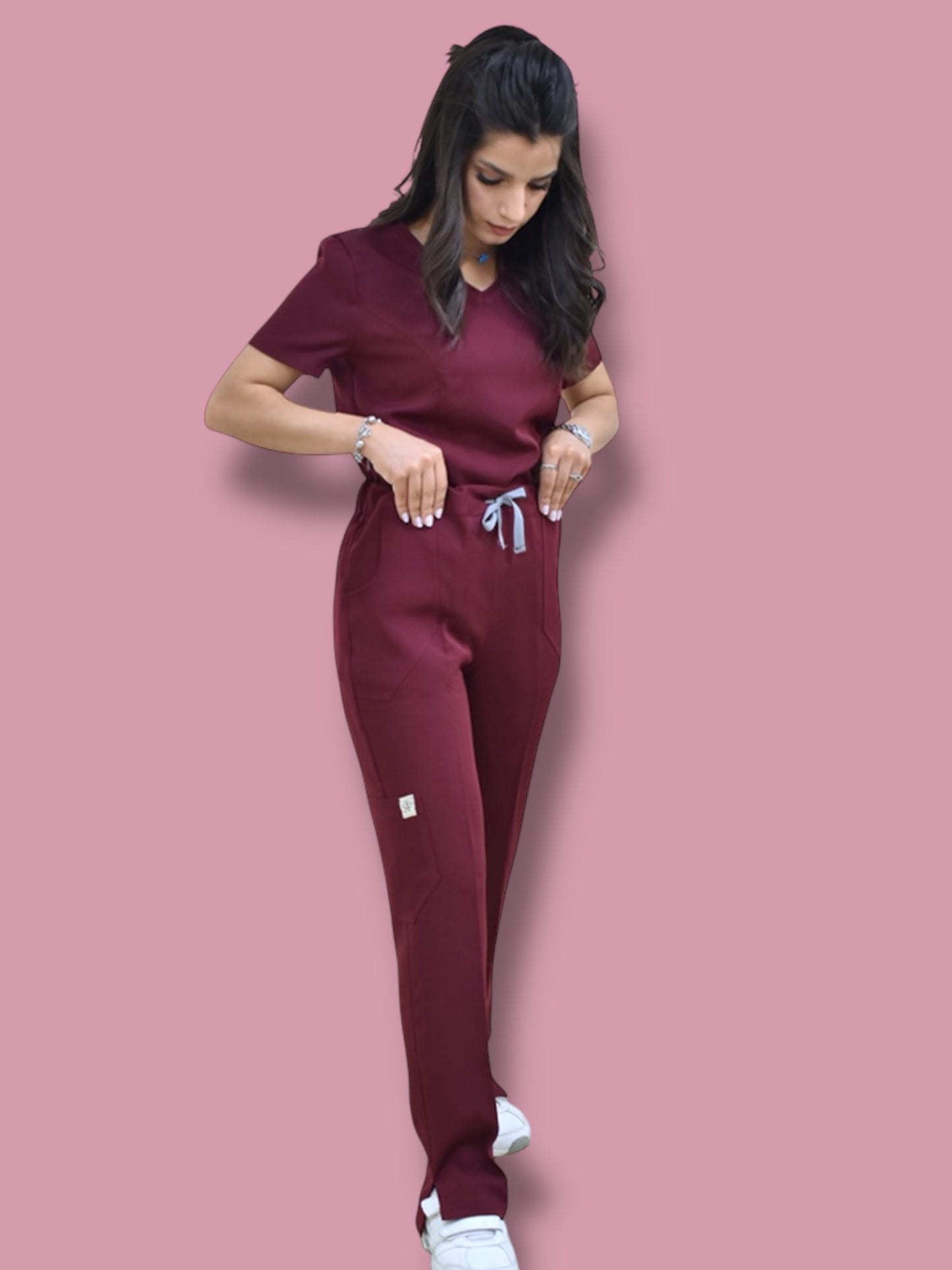 سكراب خمري بأكمام قصيرة