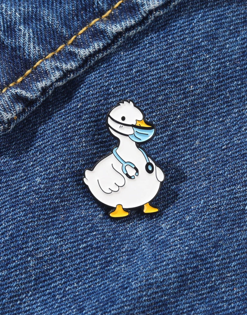 Duck pin