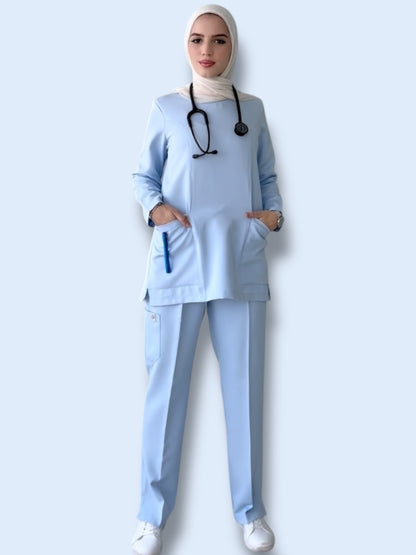 سكراب ازرق سماوي بأكمام طويلة