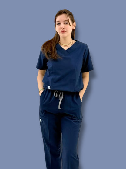 زي طبي كلاسيكي أزرق داكن+