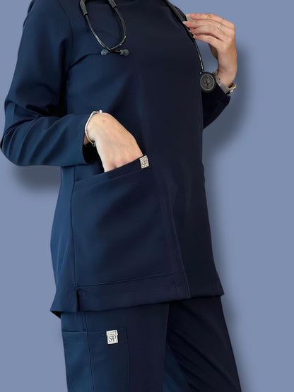 سكراب كحلي بأكمام طويلة